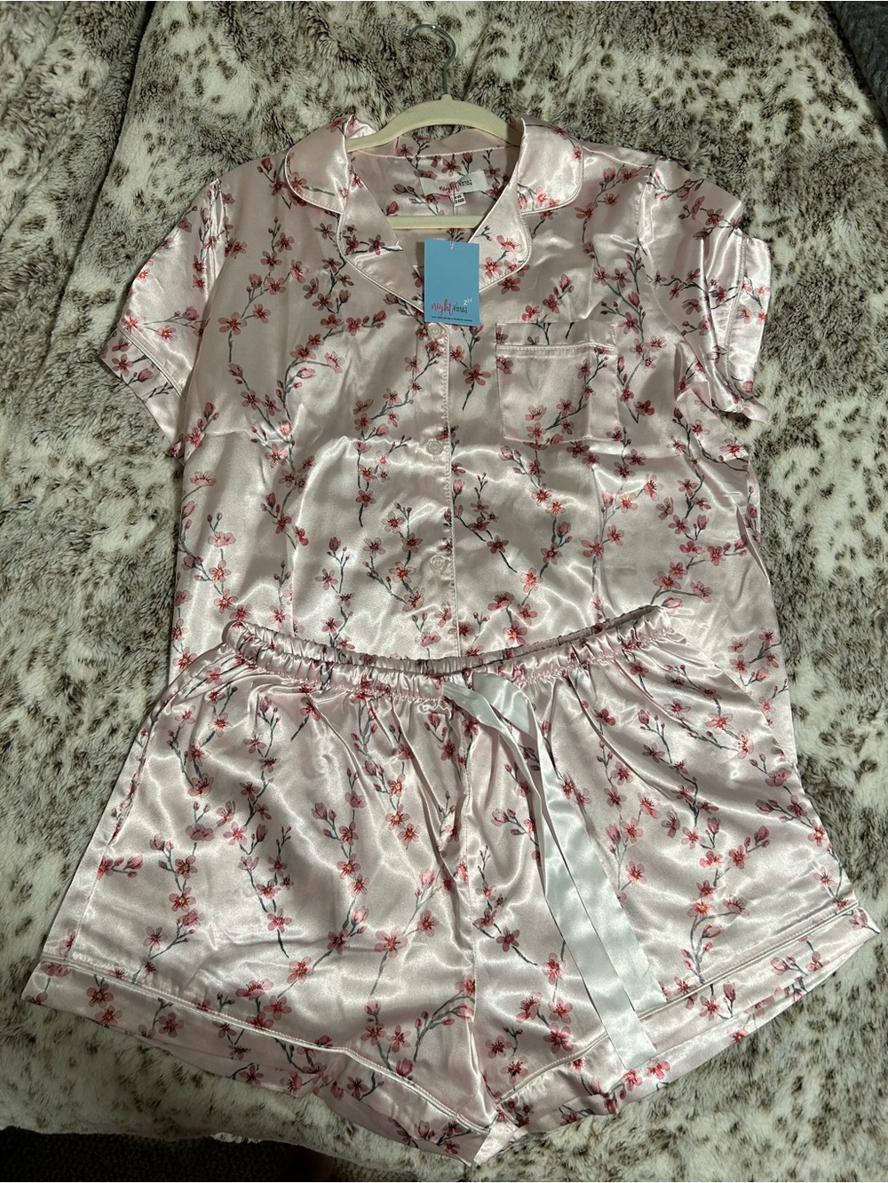 Night Sweet Thing USA - Floral Satin Short Pajama Set - Pink